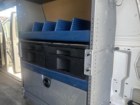 Used 2012 Ford E-250 and Econoline 250 image 12