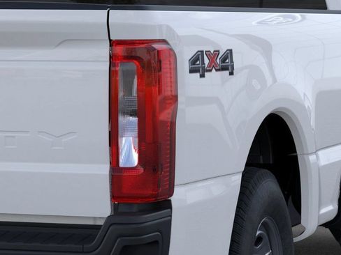 New 2026 Ford F250 XL w/ Camper Package AWD/4WD image 40