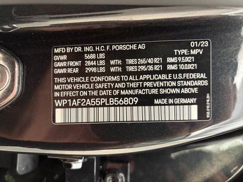 Certified 2023 Porsche Macan GTS AWD/4WD image 43