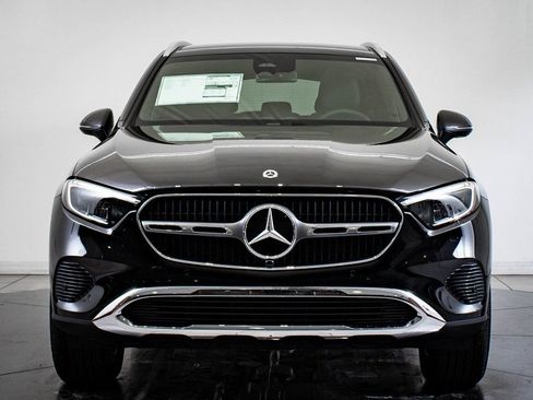 Certified 2026 Mercedes-Benz GLC 300 4MATIC image 2