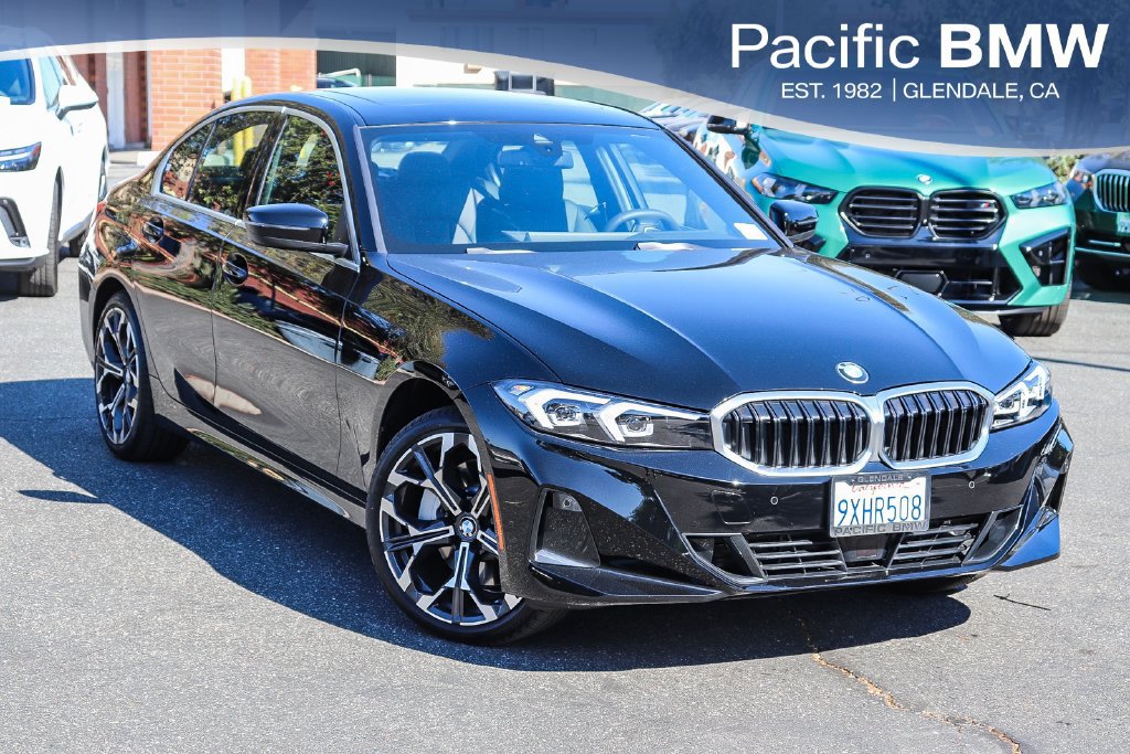 Used 2026 BMW 330i xDrive Sedan w/ Convenience Package AWD/4WD image 1