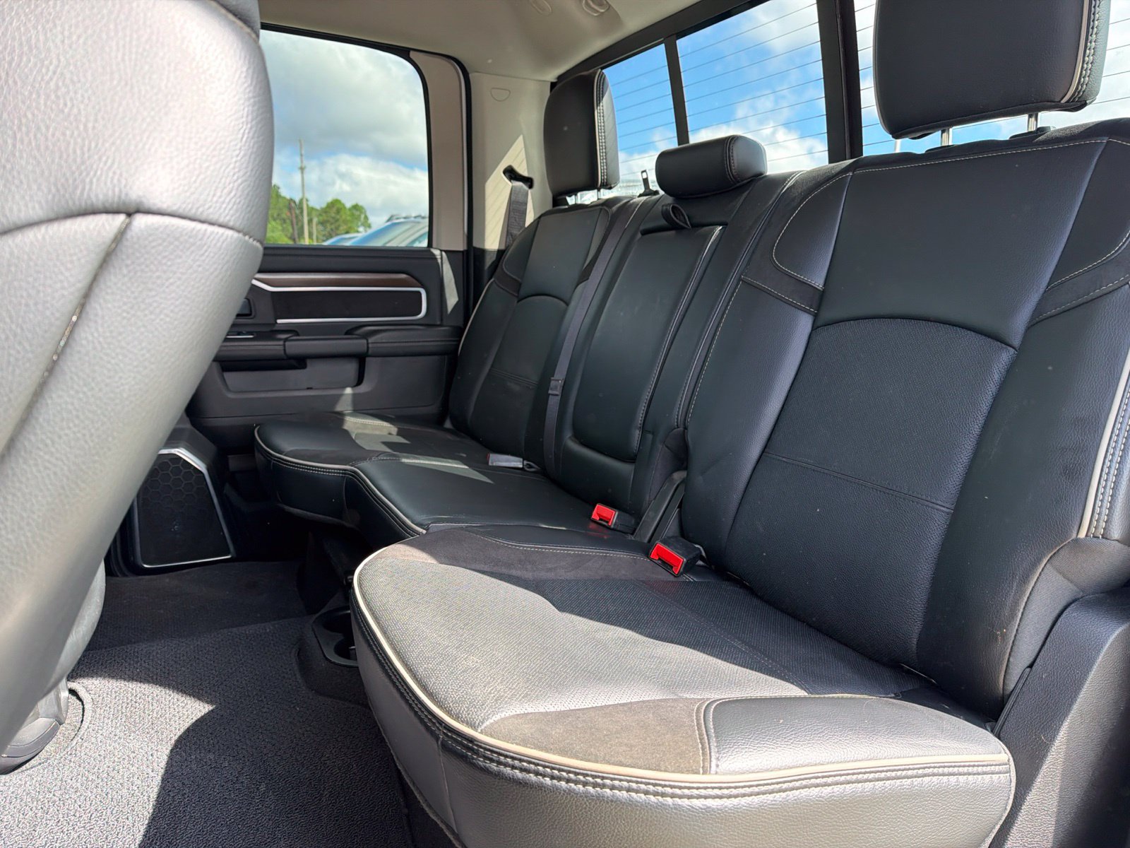 Used 2024 RAM 2500 Laramie w/ Safety Group AWD/4WD image 12
