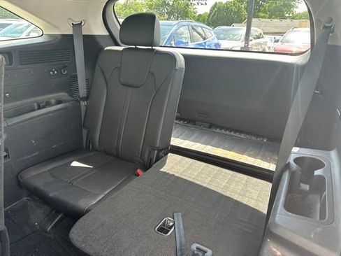 Used 2023 Kia Sorento S w/ Panoramic Sunroof Package FWD image 14