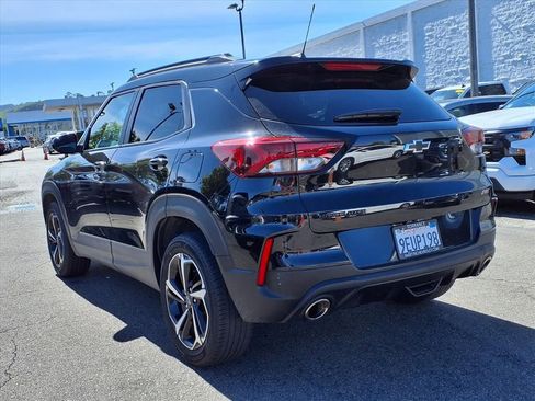 Used 2023 Chevrolet TrailBlazer RS image 3