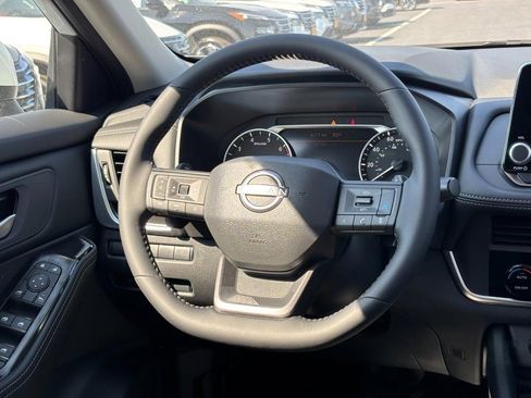 New 2026 Nissan Rogue SV image 7