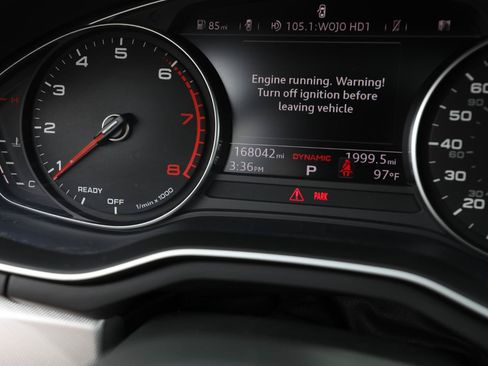 Used 2017 Audi A4 2.0T Premium w/ Audi MMI Navigation Plus AWD/4WD image 26