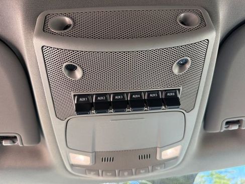 Used 2019 Ford F550 4x4 Regular Cab Super Duty image 17
