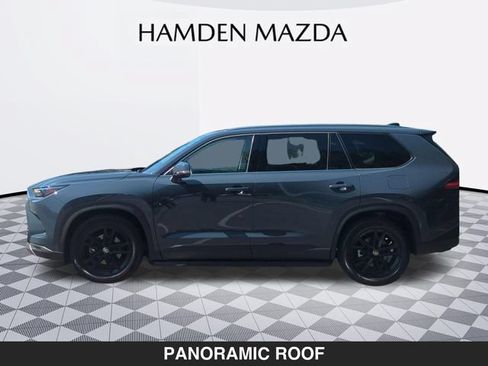 Used 2024 Toyota Grand Highlander AWD image 6