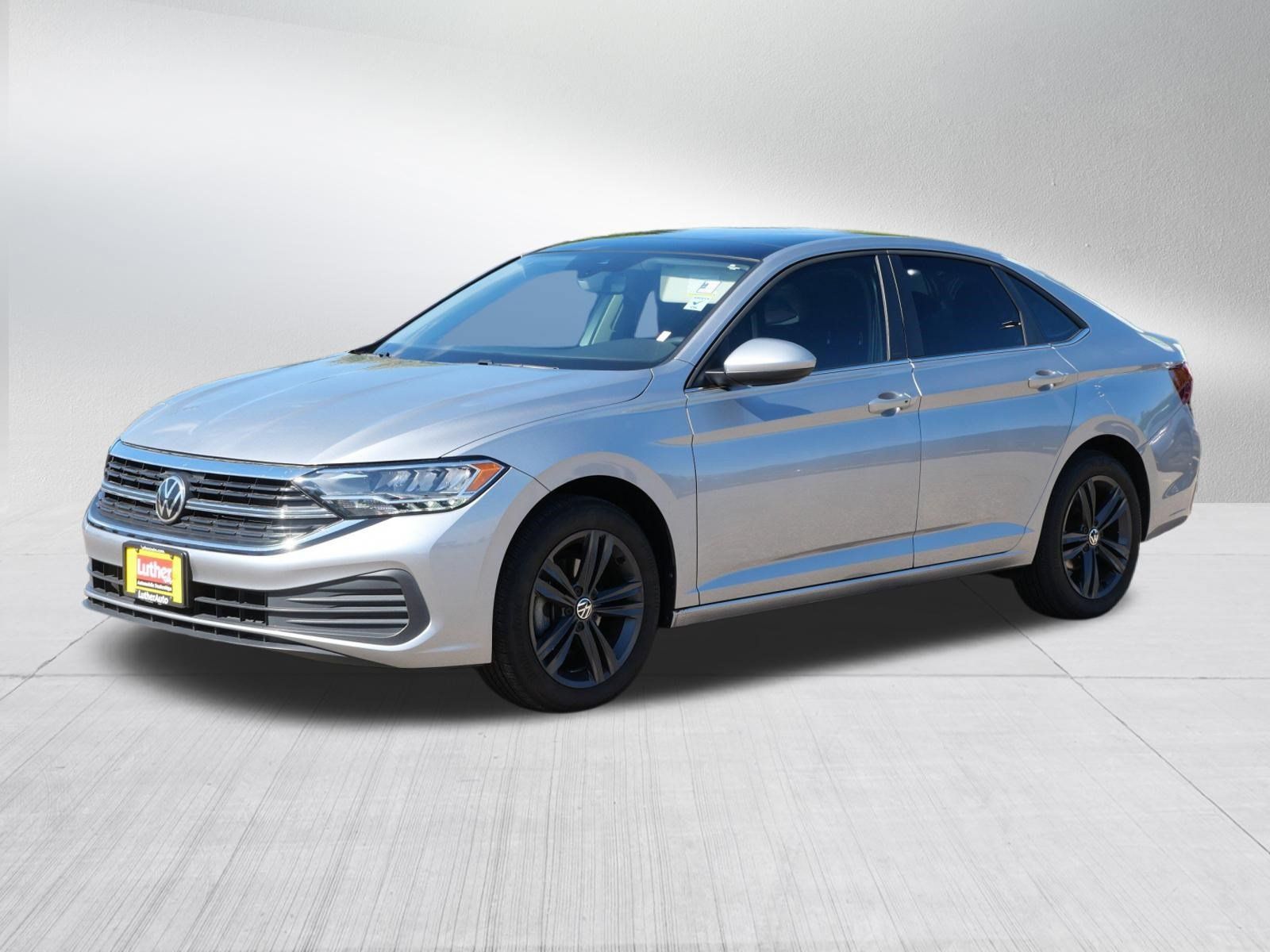 Used 2022 Volkswagen Jetta SE FWD image 3