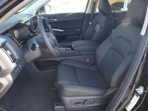 New 2026 Nissan Pathfinder SL AWD/4WD image 19