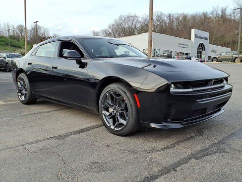 New 2026 Dodge Charger R/T w/ Blacktop Package AWD/4WD image 2