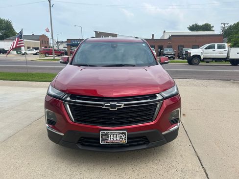 Used 2023 Chevrolet Traverse LT w/ Midnight/Sport Edition AWD/4WD image 3
