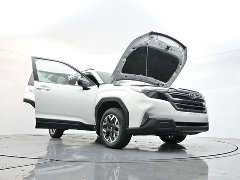 New 2026 Subaru Forester Premium image 33