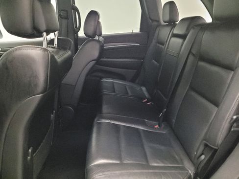 Used 2018 Jeep Grand Cherokee Limited RWD image 18