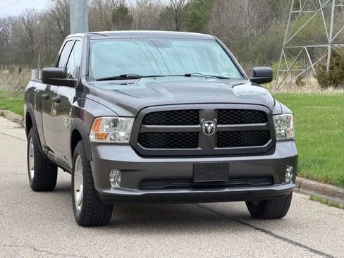 Used 2015 RAM 1500 Express AWD/4WD image 4