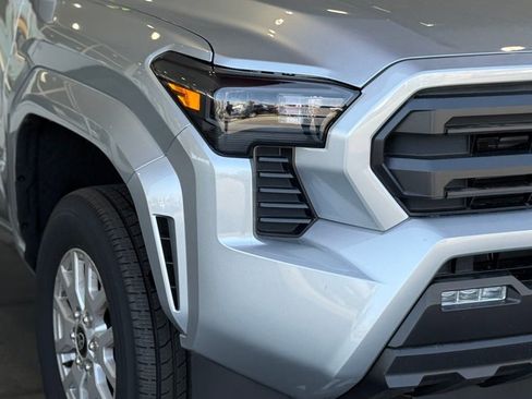 New 2025 Toyota Tacoma SR5 image 9