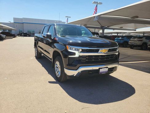 New 2026 Chevrolet Silverado 1500 LT w/ Z71 Off-Road Package AWD/4WD image 2