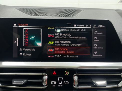 Used 2019 BMW 330i xDrive Sedan w/ Convenience Package image 24