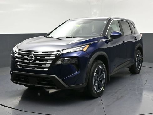 New 2026 Nissan Rogue SV w/ Cold Weather Package image 3