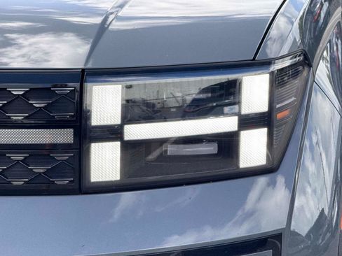 Used 2024 Hyundai Santa Fe Calligraphy FWD image 10