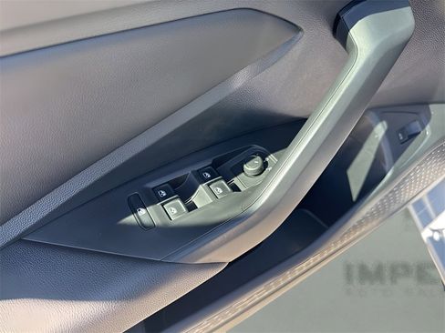 Used 2019 Volkswagen Jetta S image 22