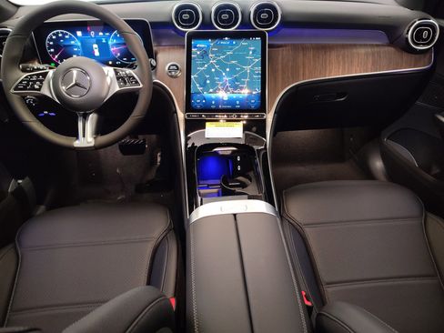 New 2026 Mercedes-Benz GLC 300 GLC 300 image 14