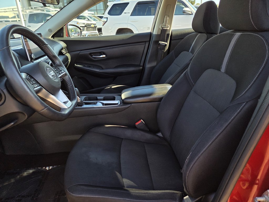 Used 2020 Nissan Sentra SV w/ Trunk Package FWD image 14