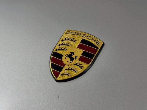 Used 2000 Porsche 911 GT3 RS image 33