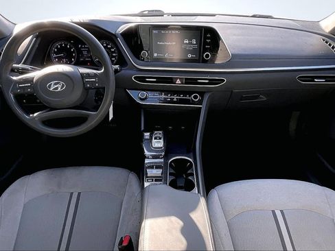 Used 2021 Hyundai Sonata SE image 16