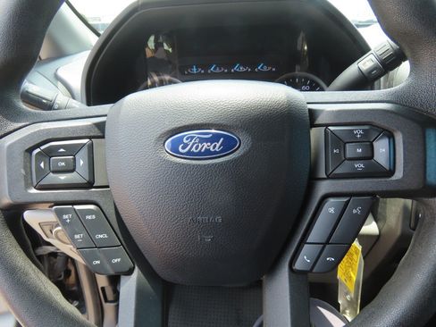 Used 2020 Ford F250 XL w/ STX Appearance Package AWD/4WD image 26