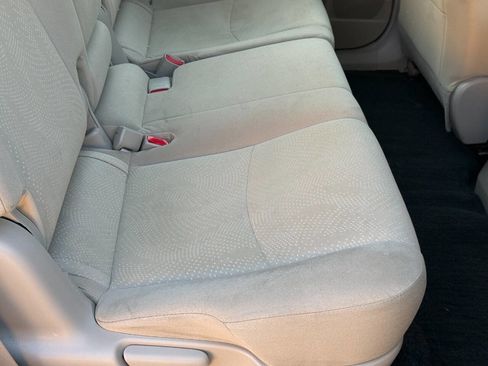 Used 2014 Toyota Prius V Two image 20