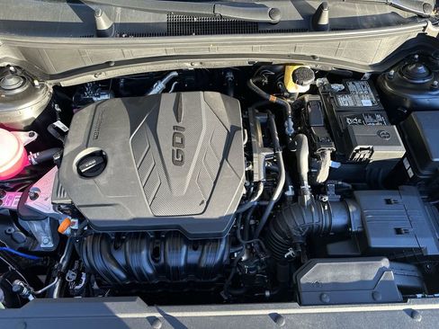 New 2026 Kia Sportage EX image 18