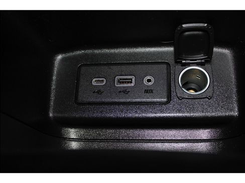 Used 2019 Chevrolet Equinox LS image 33