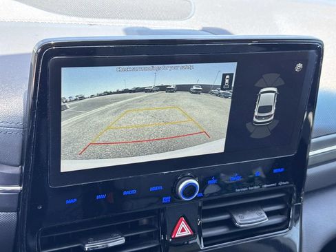 Used 2021 Hyundai Ioniq Limited FWD image 16