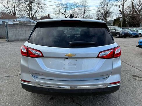 Used 2020 Chevrolet Equinox LT w/ LPO, Floor Liner Package image 7