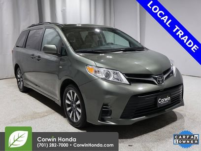 Used 2018 Toyota Sienna LE
