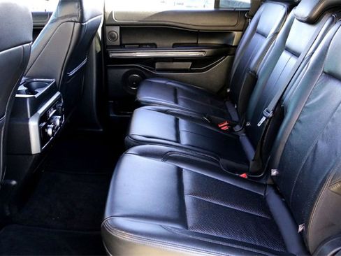 Used 2019 Ford Expedition XLT w/ Equipment Group 202A image 22