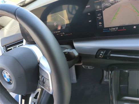 Used 2025 BMW X2 xDrive28i image 23