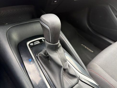 Used 2023 Toyota Corolla SE image 19