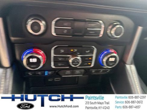 Used 2021 GMC Yukon SLT AWD/4WD image 29