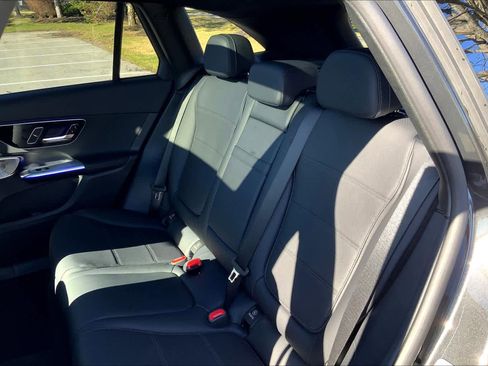 Certified 2025 Mercedes-Benz GLC 300 4MATIC image 13