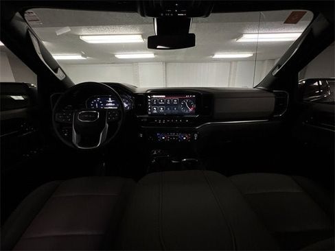 Used 2024 GMC Sierra 1500 SLT w/ SLT Premium Plus Package image 20