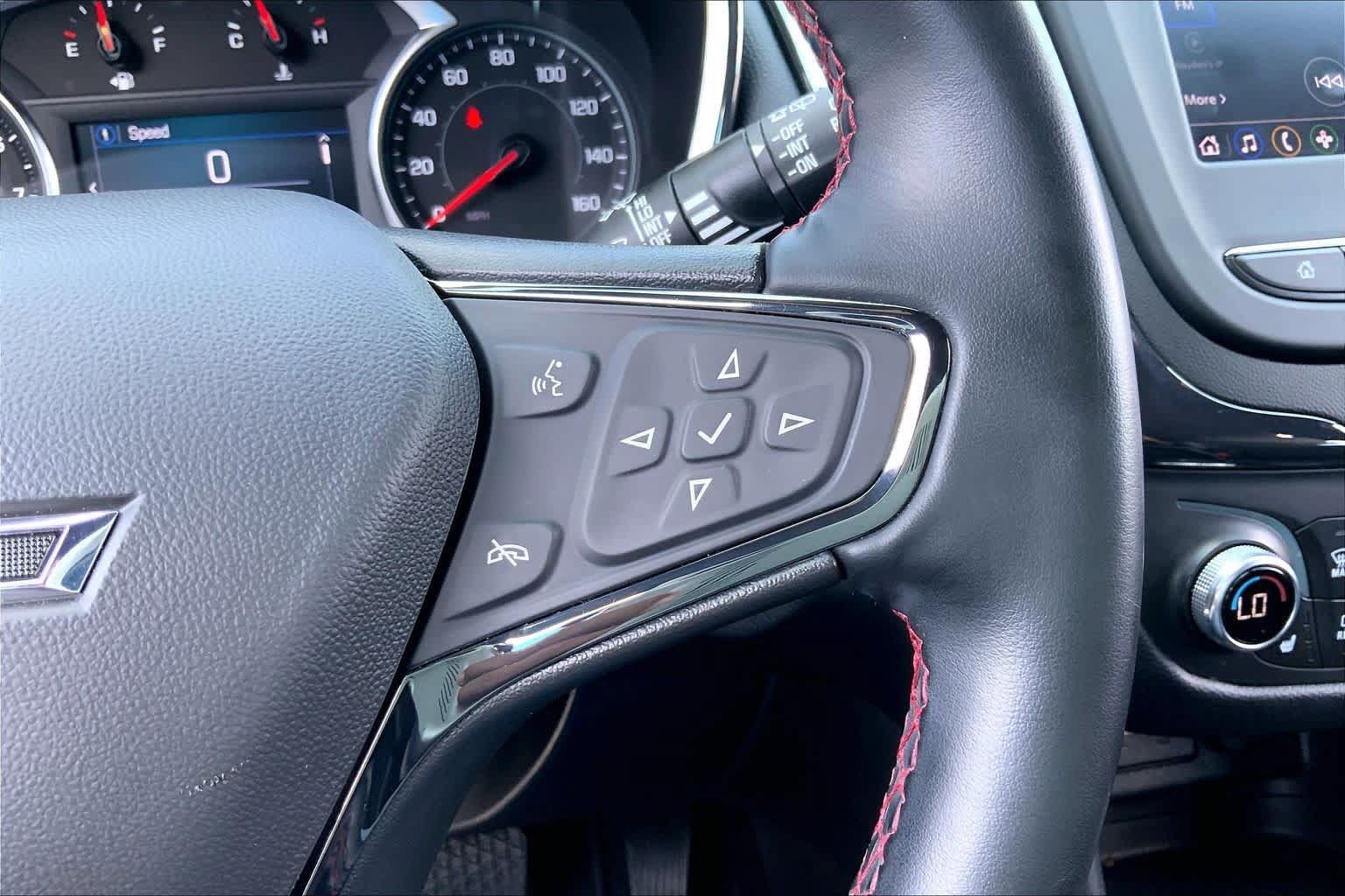 Used 2024 Chevrolet Equinox RS AWD/4WD image 25