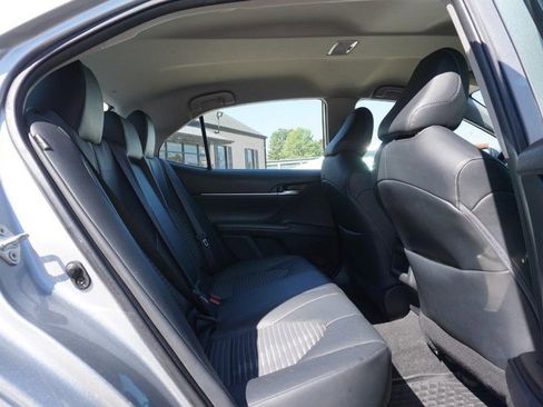 Used 2022 Toyota Camry SE image 24