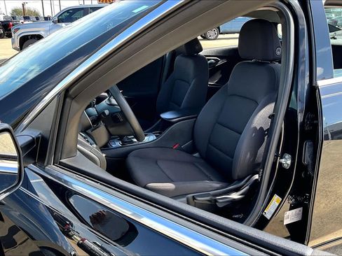 Used 2022 Chevrolet Malibu LS image 6