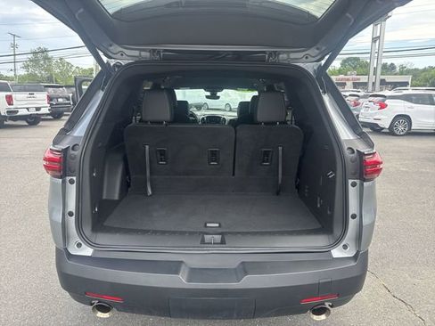 Certified 2023 Chevrolet Traverse LT w/ LT Premium Package AWD/4WD image 26