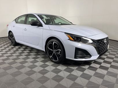 New 2025 Nissan Altima 2.5 SR w/ SR Premium Package