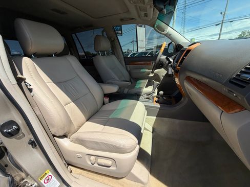Used 2007 Lexus GX 470 AWD/4WD image 17