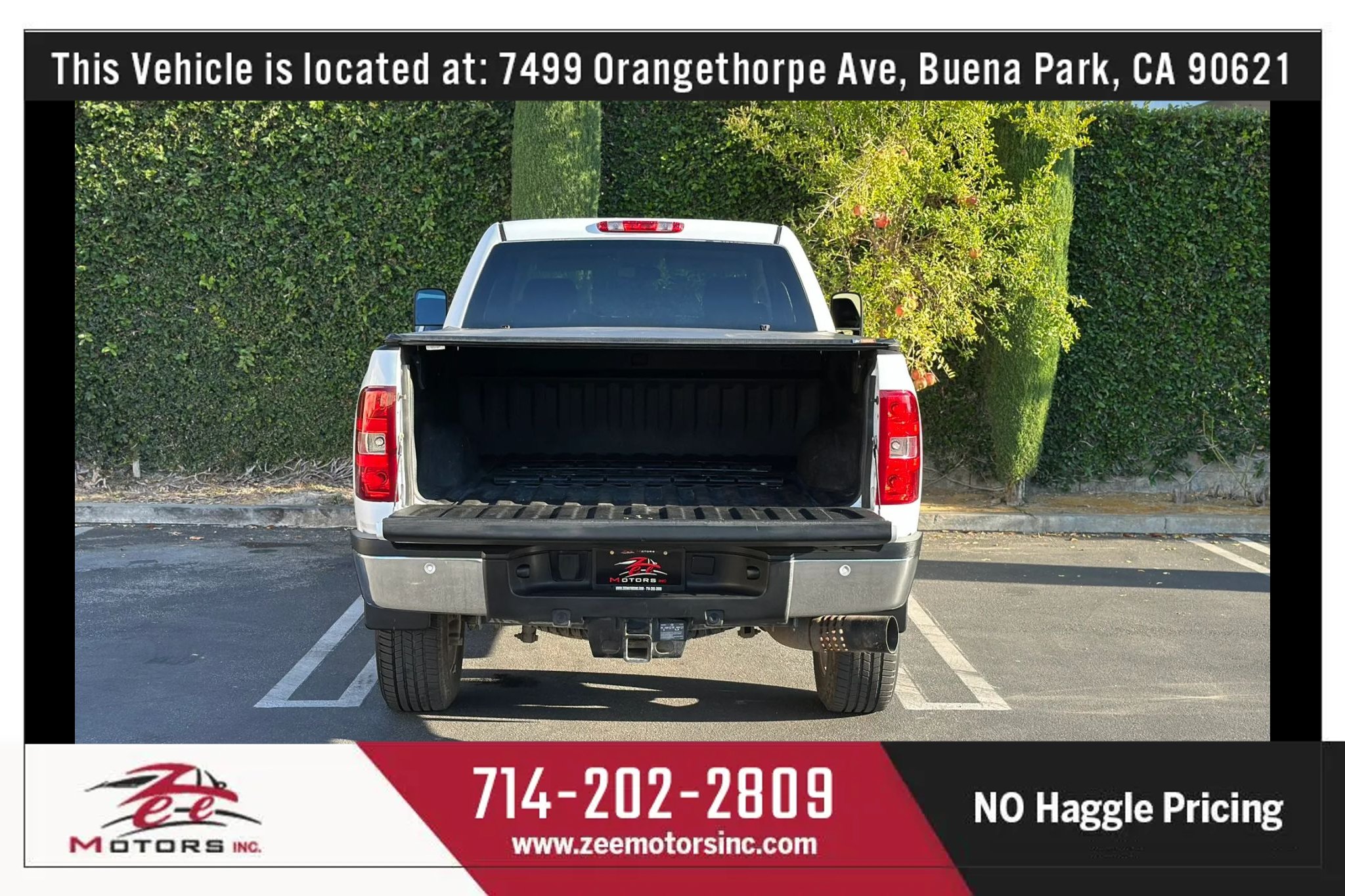 Used 2013 Chevrolet Silverado 2500 LT w/ Custom Sport Truck Package RWD image 16