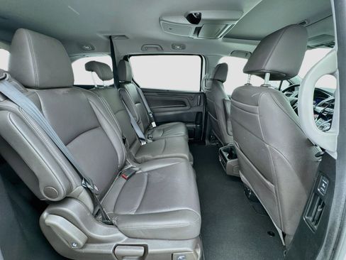 Used 2019 Honda Odyssey Elite image 21
